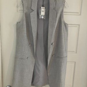NEW: Women's Express Sleeveless Grey Blazer Vest Jacket, Size Medium